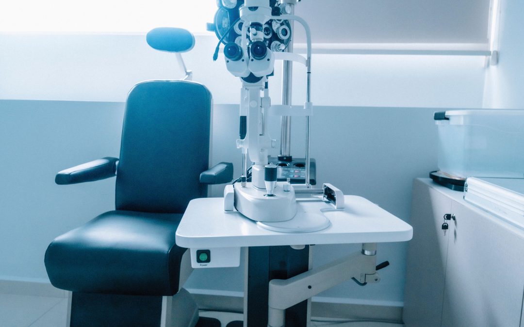 Vision Screening vs. Comprehensive Eye Exam: What’s the Difference?
